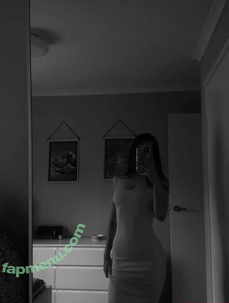 Sally Wilson nude photo #0015 (_sallywilson_)