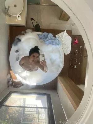 Sally / verysallyish nude photo #0002