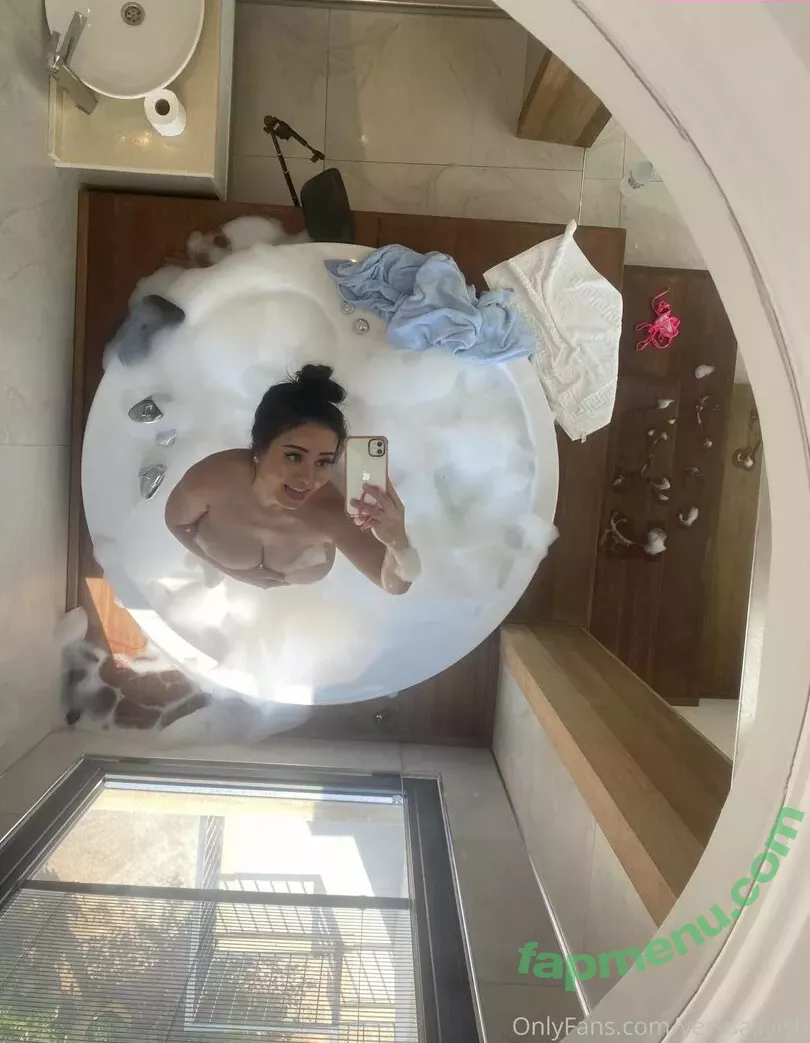 Sally nude photo #0002 (verysallyish)