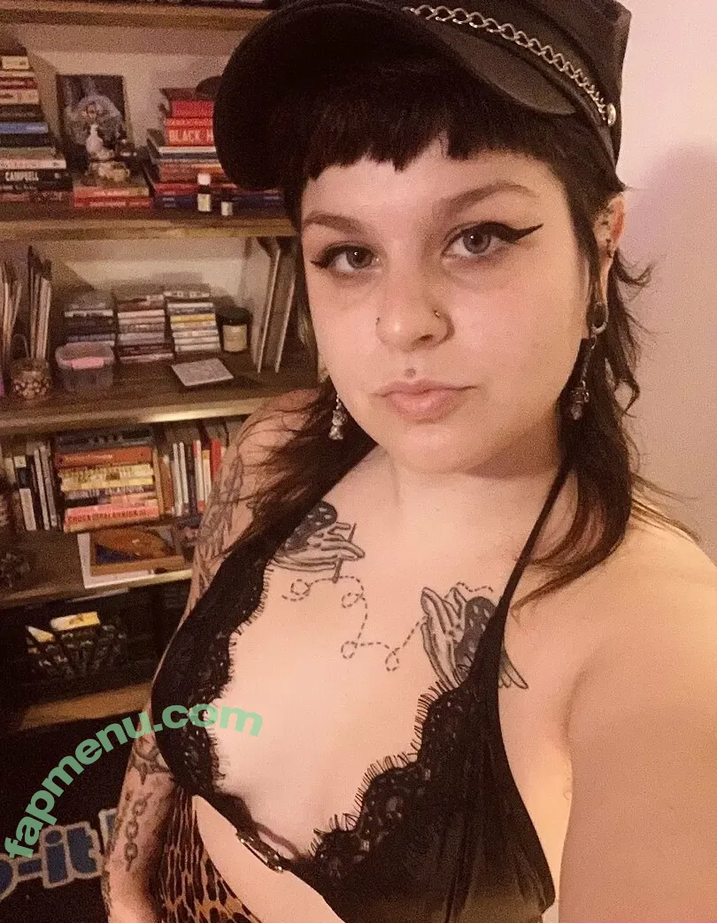sallymcknight69 nude photo #0004 (sally.moon69)