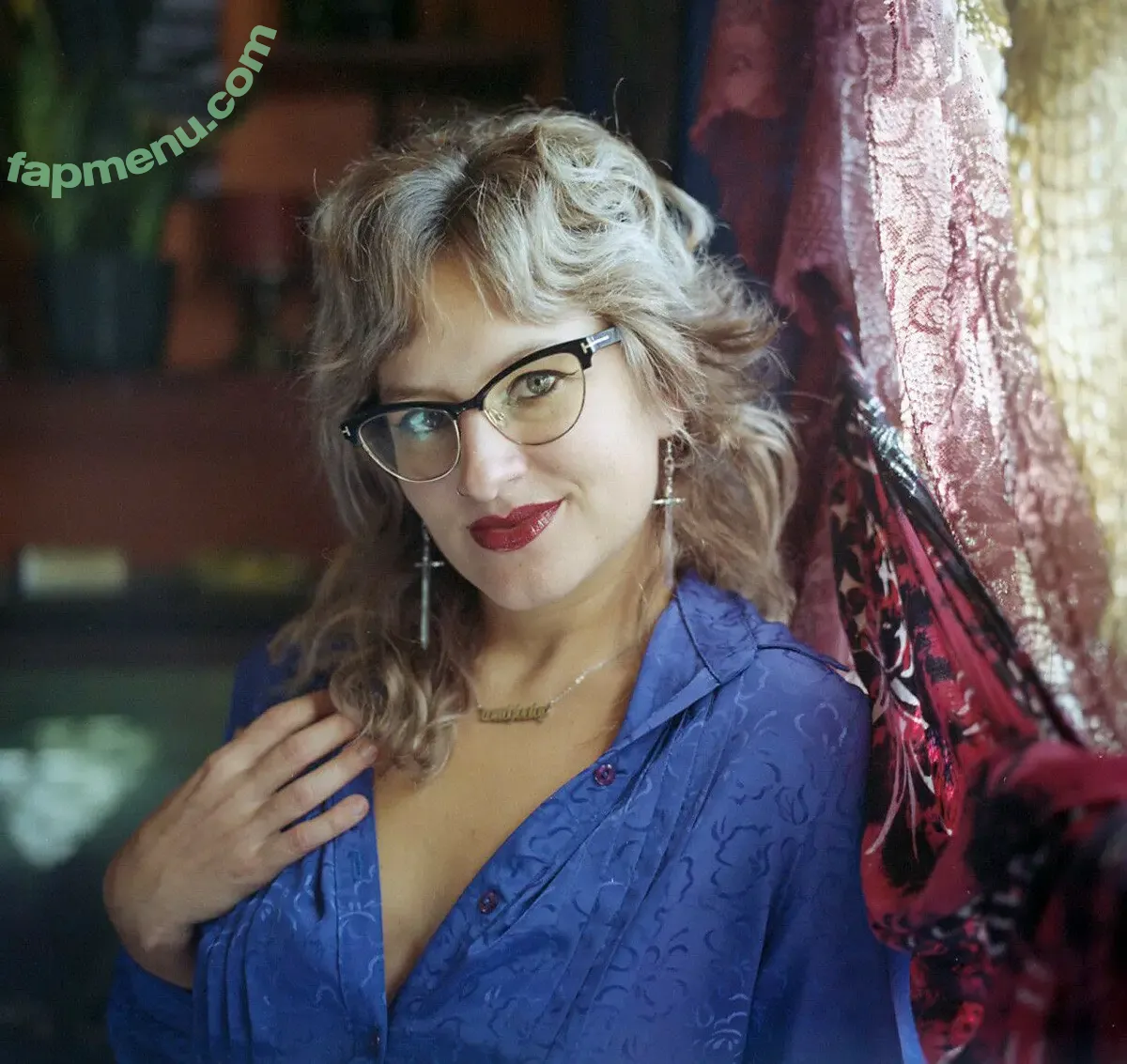 Sallyrose nude photo #0002 (Sallyrose)