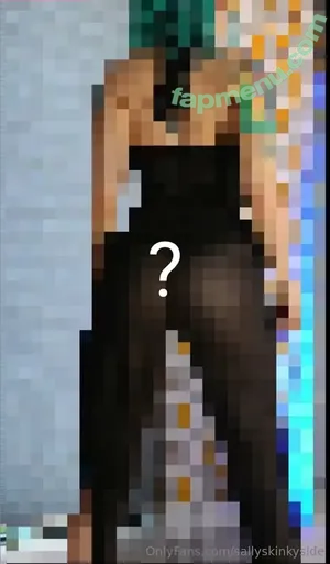 sallyskinkyside / salikinsidek_official nude photo #0353