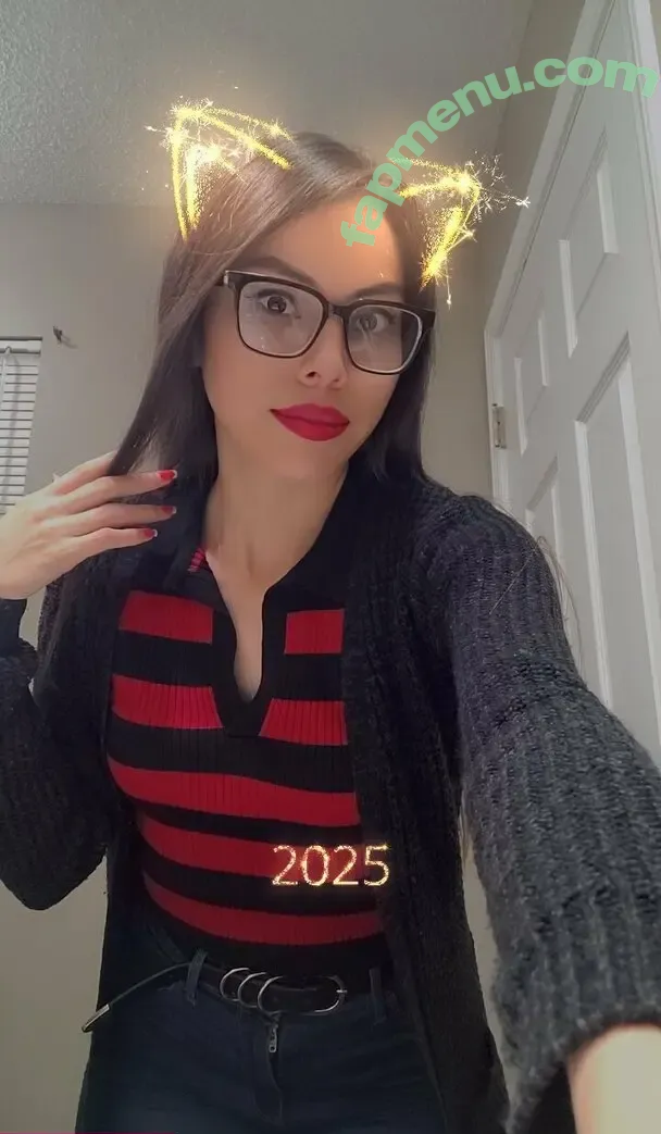 sallyxiii nude photo #0005 (sallyxiii)