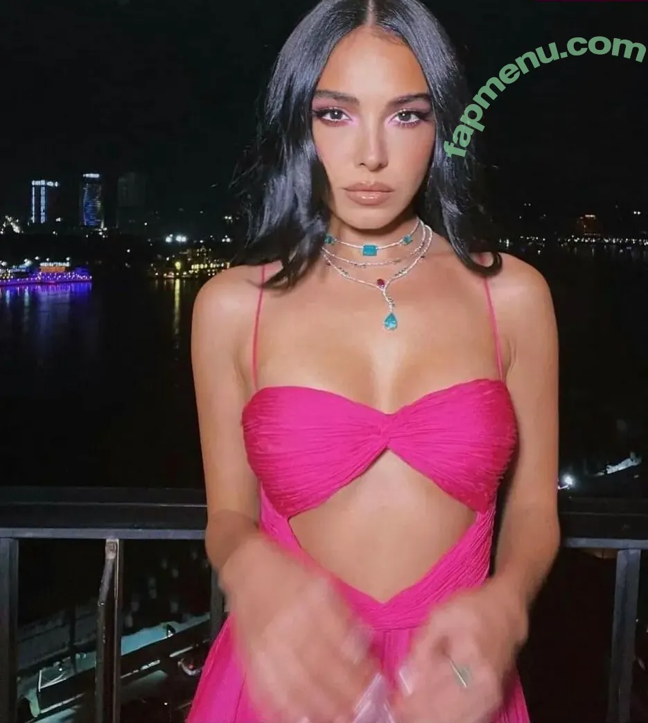 Salma Abu Deif nude photo #0112 (salmaabudeif)
