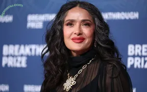 Salma Hayek / salmahayek nude photo #3633