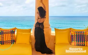 Salma Hayek / salmahayek nude photo #3710