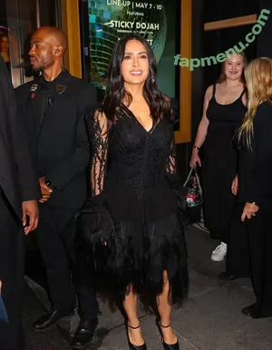 Salma Hayek / salmahayek nude photo #3765