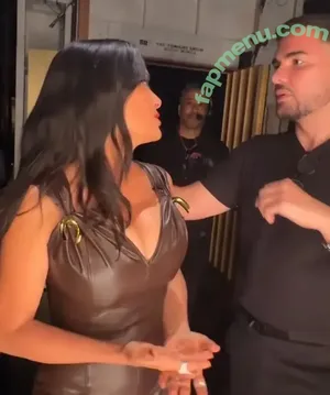 Salma Hayek / salmahayek nude photo #3800