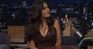 Salma Hayek / salmahayek nude photo #3813