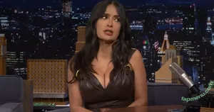 Salma Hayek / salmahayek nude photo #3822