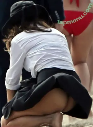 Salma Hayek / salmahayek nude photo #3841