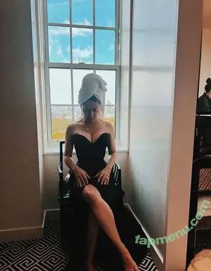 Salma Hayek / salmahayek nude photo #3899