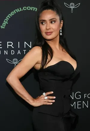 Salma Hayek / salmahayek nude photo #3909