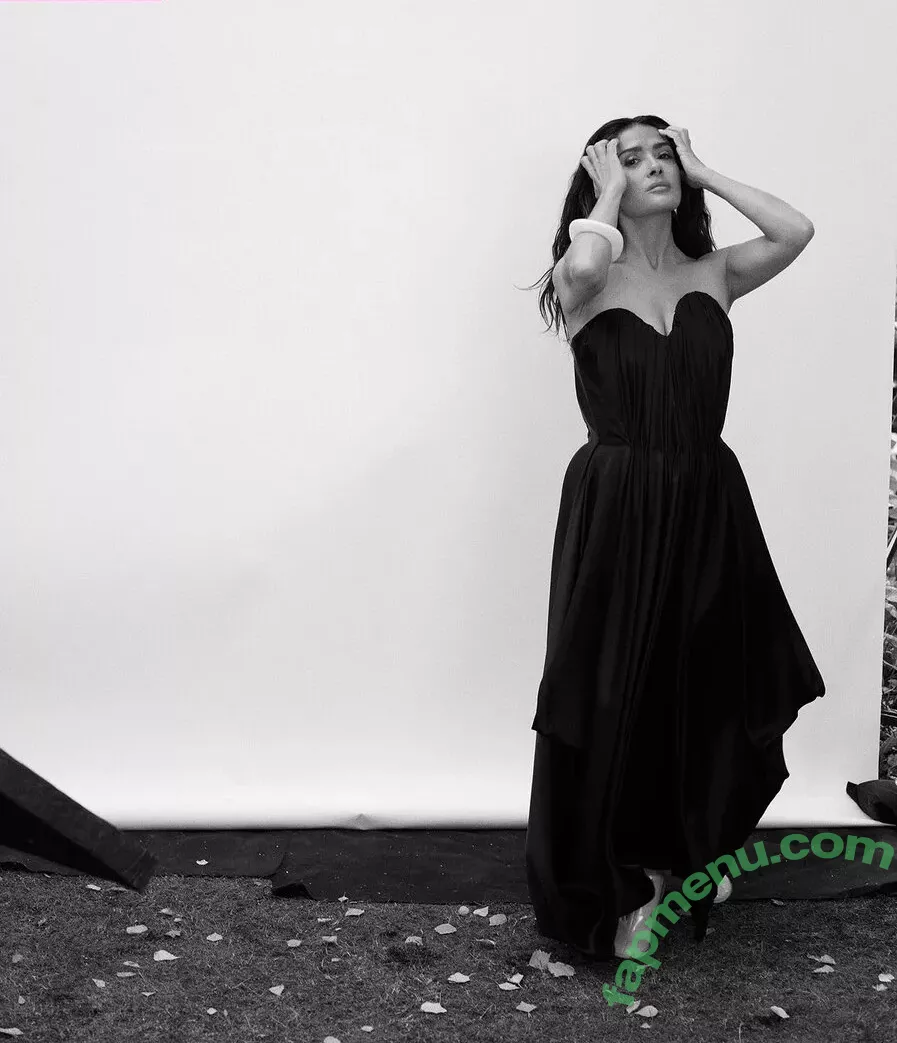 Salma Hayek nude photo #3187 (salmahayek)