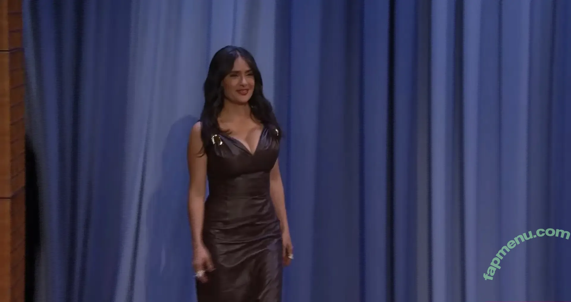 Salma Hayek nude photo #3814 (salmahayek)