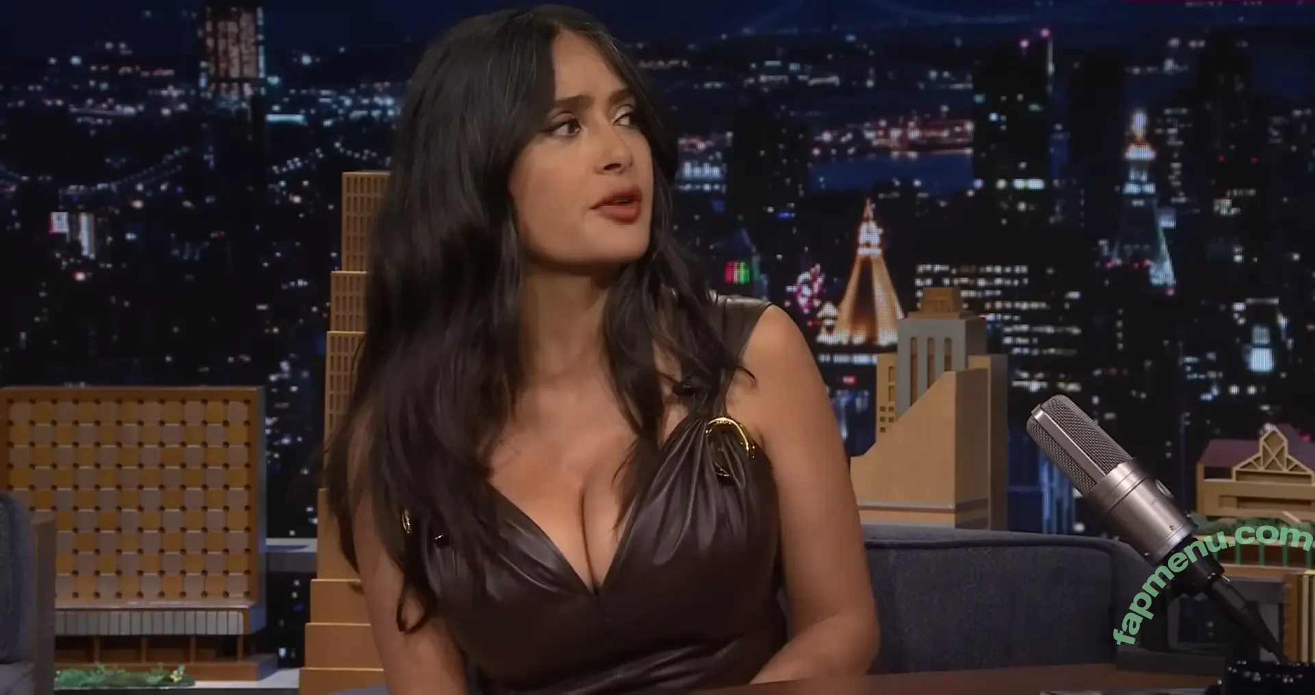 Salma Hayek nude photo #3825 (salmahayek)