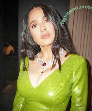 Salma Hayek / salmahayek nude photo #4015