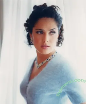 Salma Hayek / salmahayek nude photo #4130