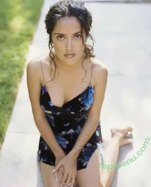 Salma Hayek / salmahayek nude photo #4142