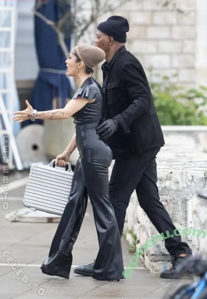 Salma Hayek nude photo #4036 (salmahayek)