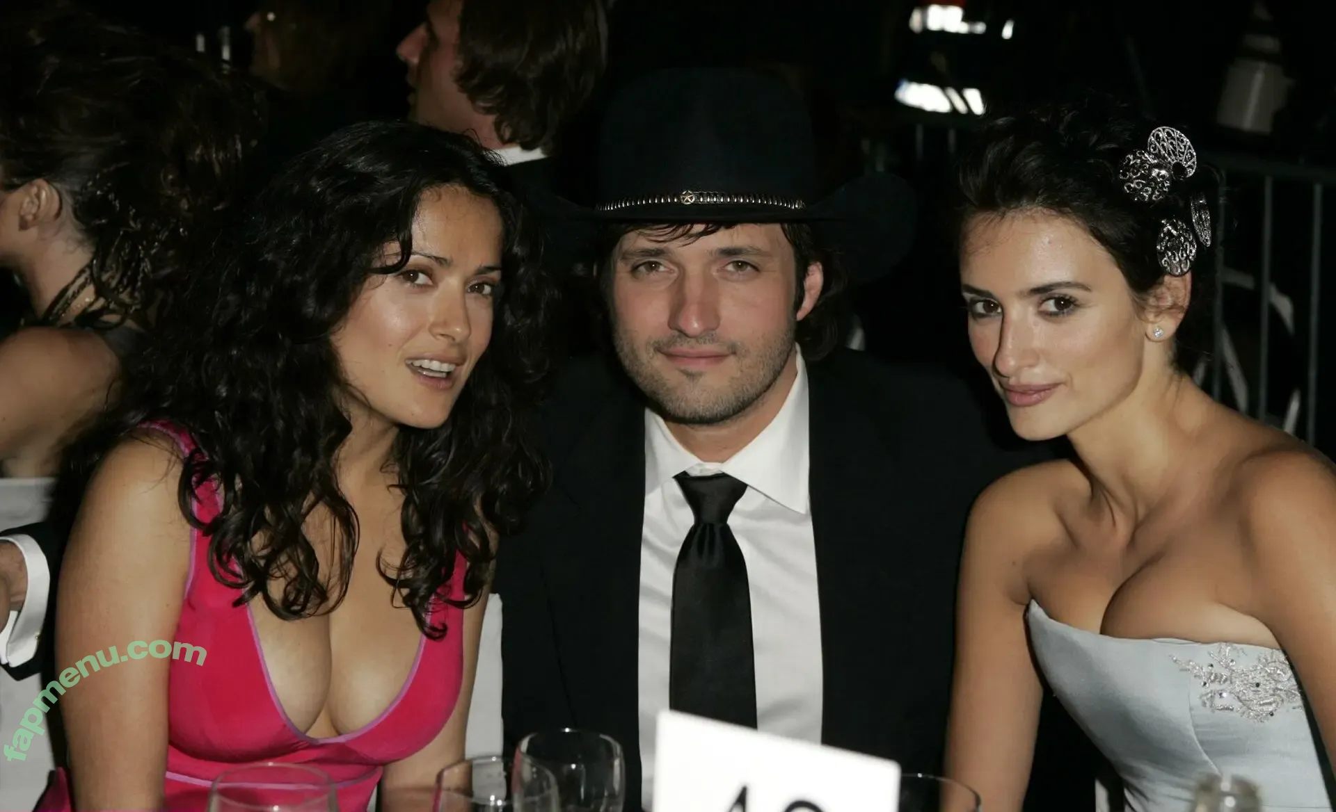 Salma Hayek nude photo #4103 (salmahayek)