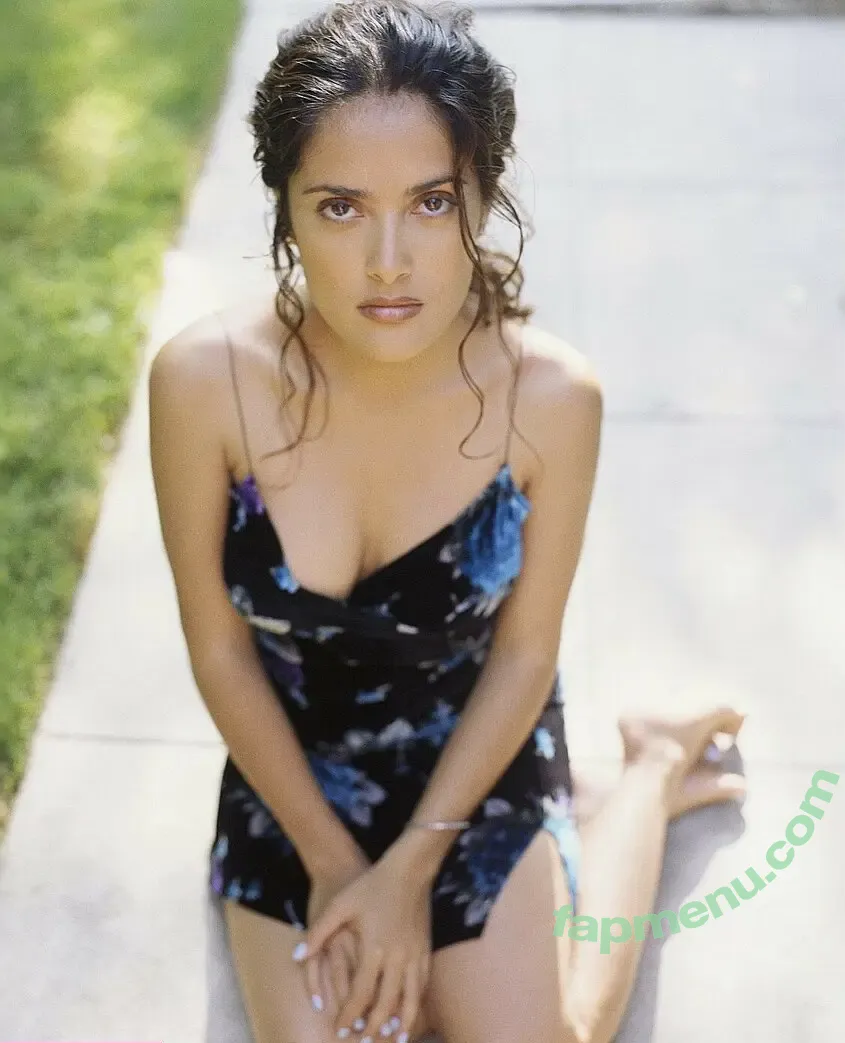 Salma Hayek nude photo #4142 (salmahayek)