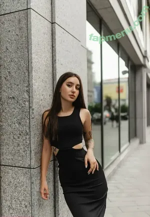  nude photo #0001