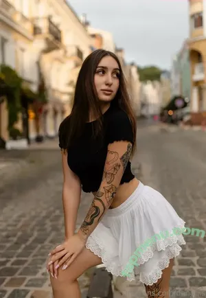  nude photo #0003