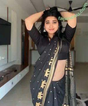 Saloni Singh / Saloniyaapa.7 nude photo #0007