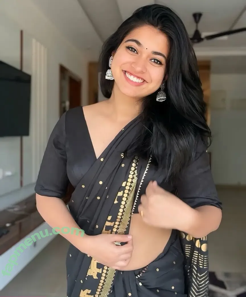 Saloni Singh nude photo #0006 (Saloniyaapa.7)