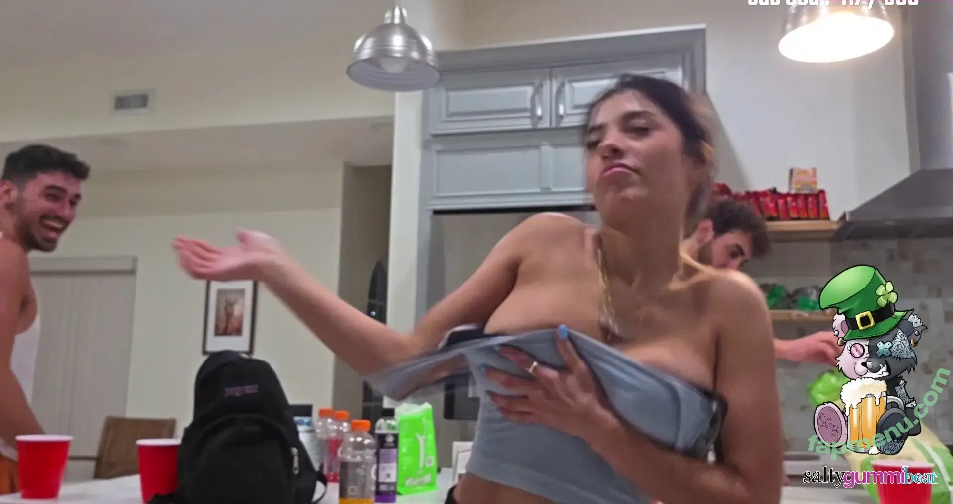 saltygummibear nude photo #0003 (saltygummibear)