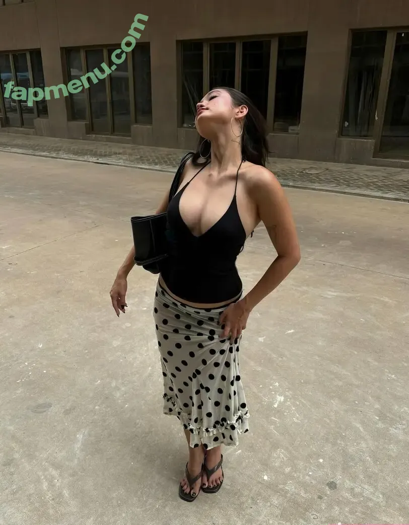 salysaouk nude photo #0138 (salysaouk)
