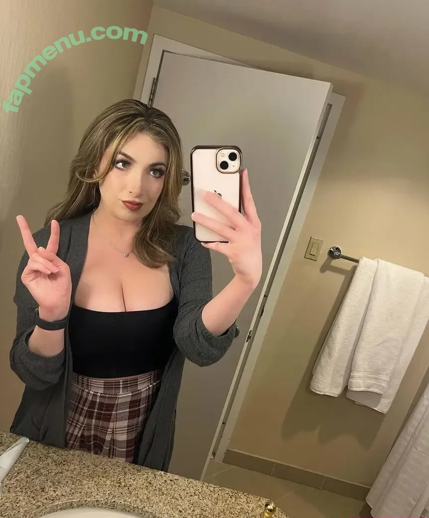 Sam Murray nude photo #0078 (SammiRaeMurray / sammi_tsunami)