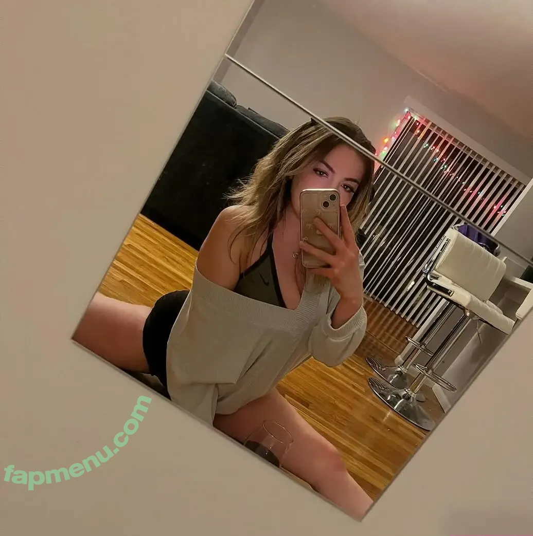 Sam Murray nude photo #0093 (SammiRaeMurray / sammi_tsunami)