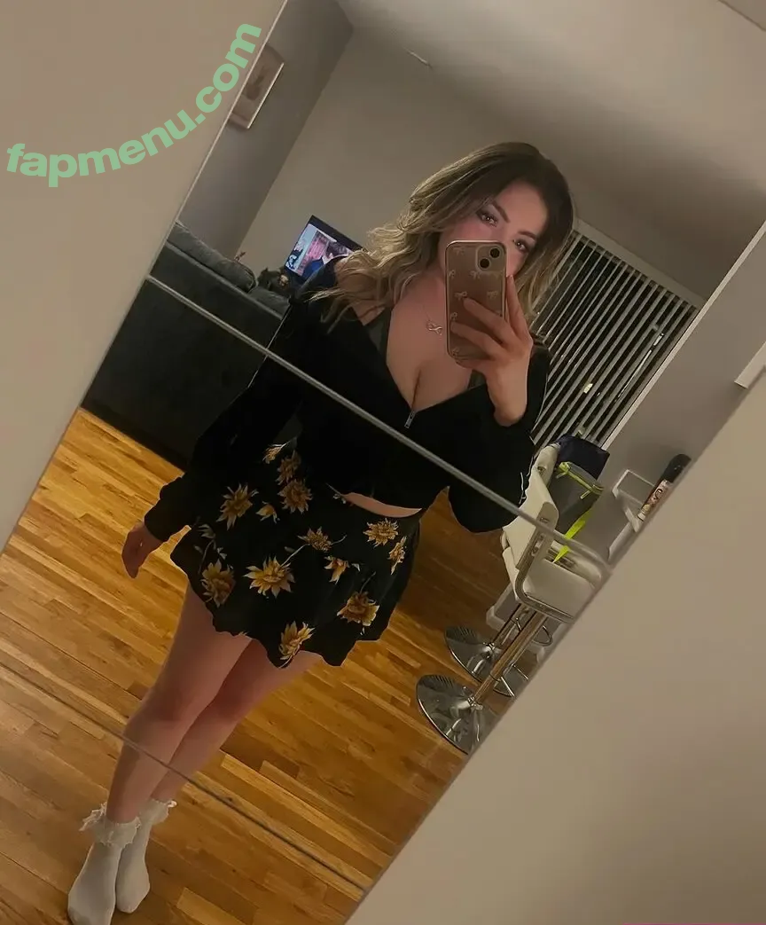 Sam Murray nude photo #0097 (SammiRaeMurray / sammi_tsunami)