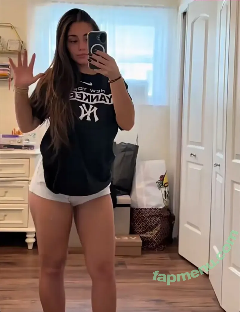 Sam Russo nude photo #0071 (samrusssso / ssamrusso)