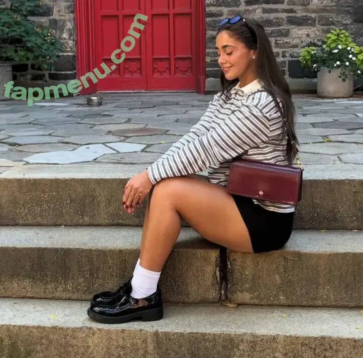 Sam Russo nude photo #0199 (samrusssso / ssamrusso)