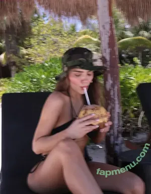 Samadhi Zendejas / samadhiza nude photo #0095