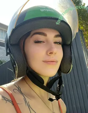  nude photo #0002