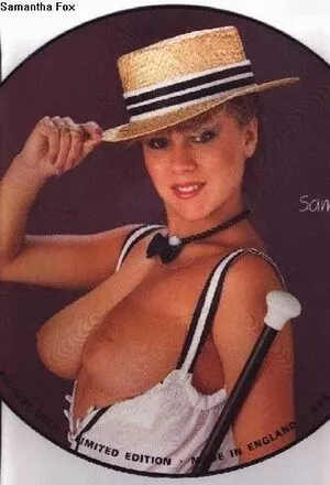 Samantha Fox / samanthafoxofficial / samfoxcom / sammyfoxx nude photo #0137