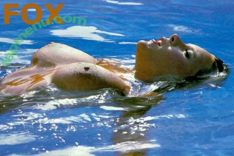 Samantha Fox nude photo #0095 (samanthafoxofficial / samfoxcom / sammyfoxx)