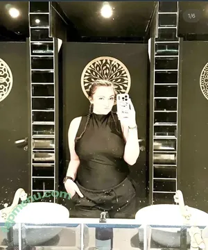 Samantha Hartsoe / samanthartsoe nude photo #0021