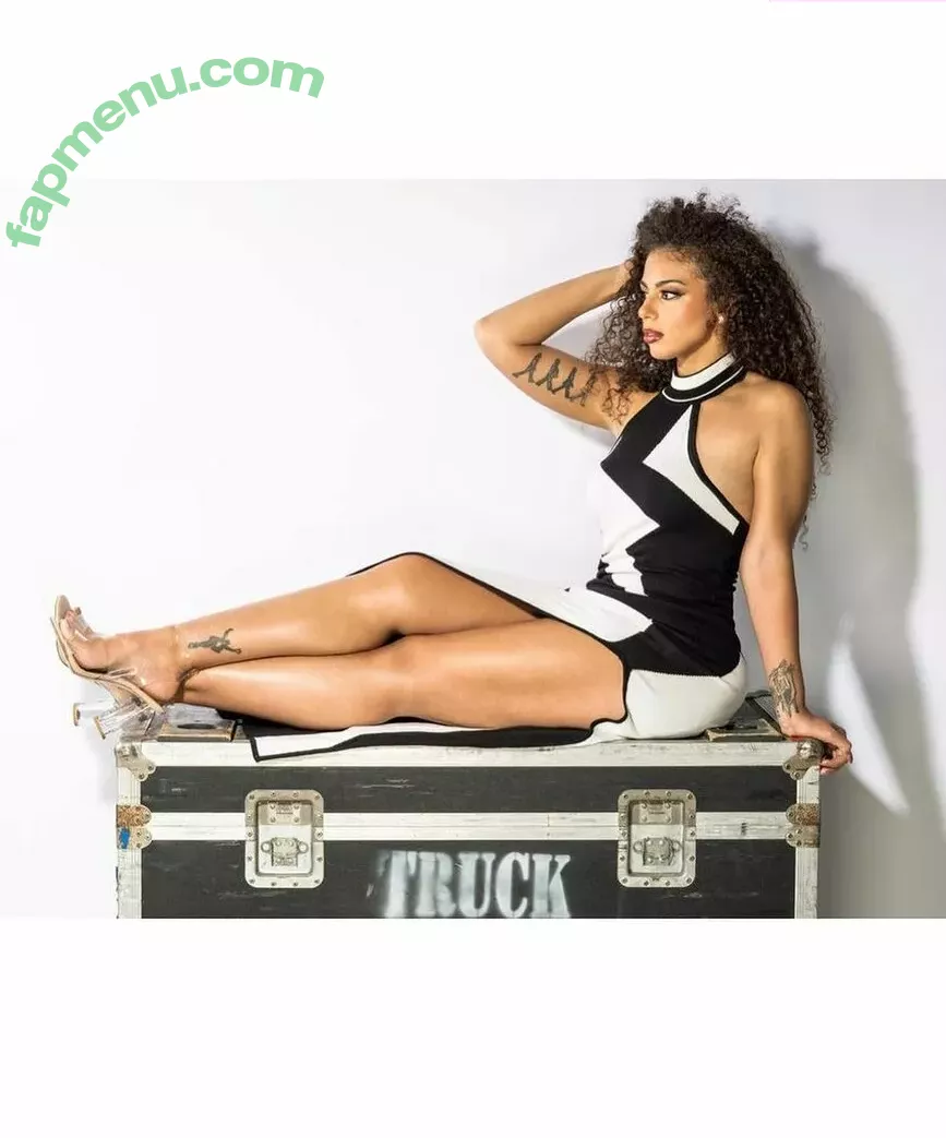 Samantha Irvin nude photo #0216 (WWE / samanthairvinwwe / samanthathebomb)