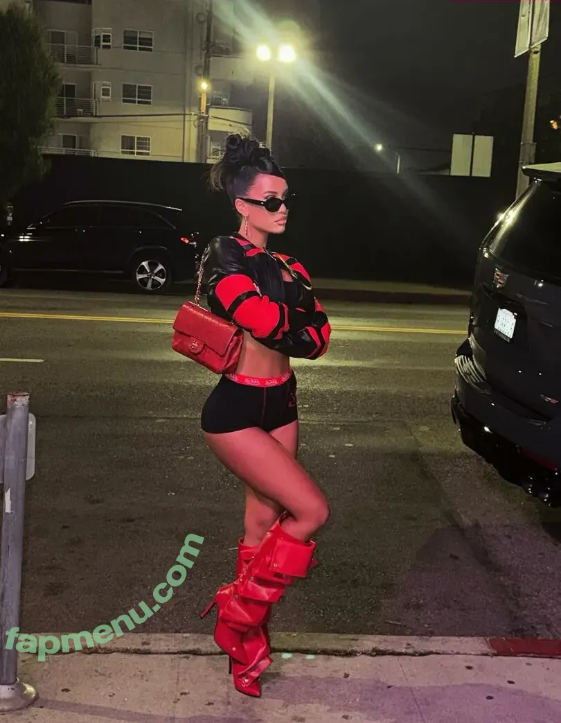 Samantha Rayner nude photo #0090 (samantharaynerx)