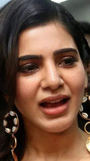 Samantha Ruth Prabhu / samantharuthprabhuoffl nude photo #0002