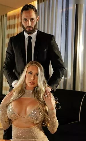 Samantha Saint / misssaintxxx / officialsamanthasaint / samantha.saint / samantha_saint nude photo #0738