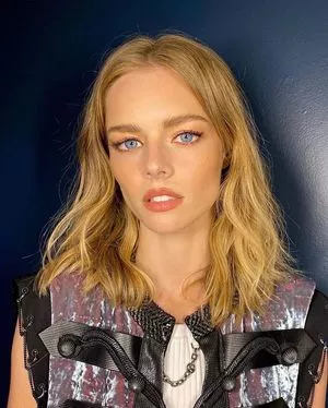 Samara Weaving / samara_weaving / samweaving nude photo #0057