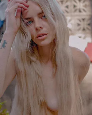 Samara Weaving / samara_weaving / samweaving nude photo #0176