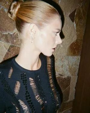 Samara Weaving / samara_weaving / samweaving nude photo #0205