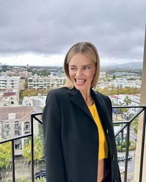 Samara Weaving / samara_weaving / samweaving nude photo #0243